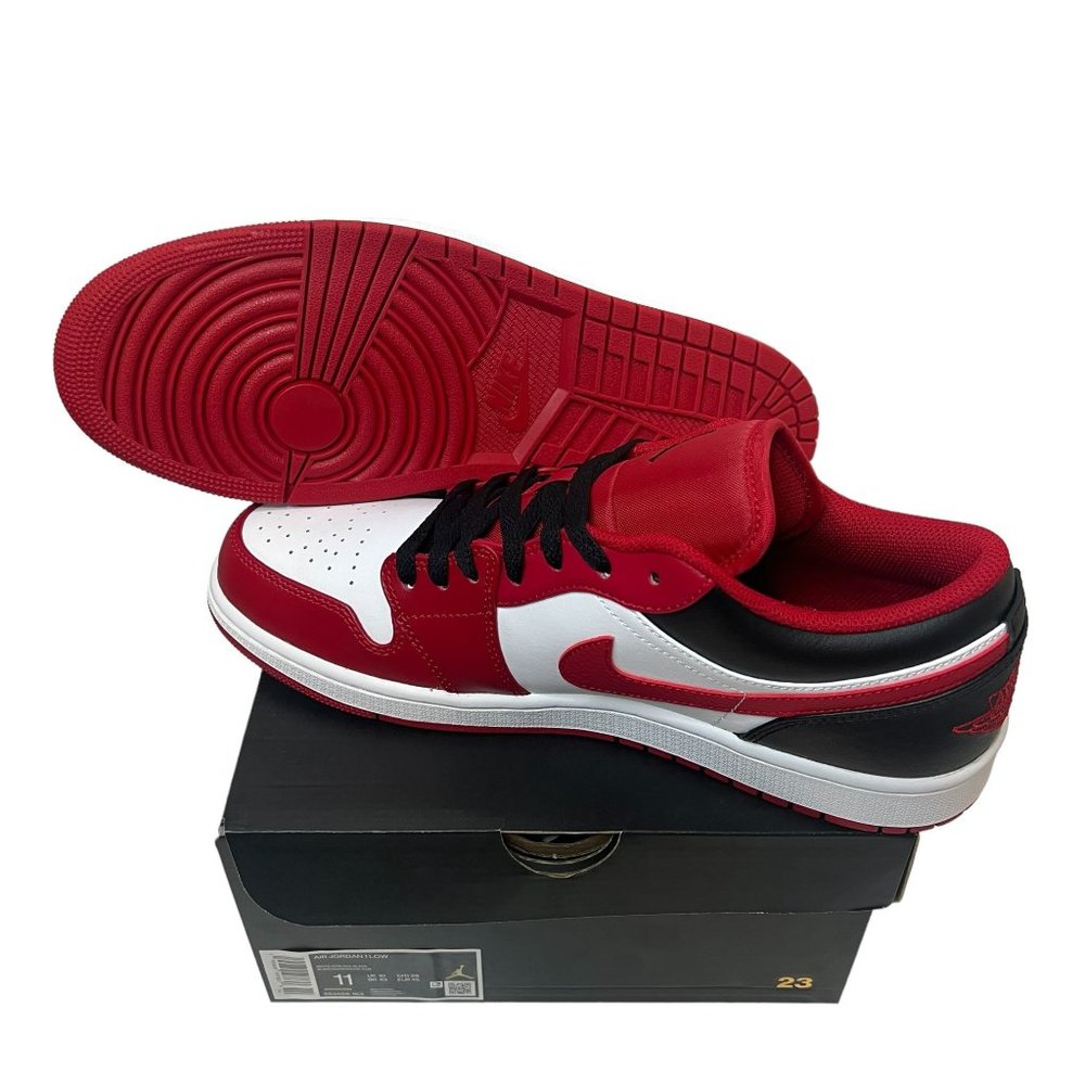 NEW Nike Air Jordan 1 Low White Gym Red Black “Bulls” 553558-163 Men’s Size 11 - Picture 6 of 8